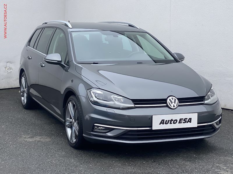 Volkswagen Golf (2018) 2.0 TDi, Highline, DSG, LED - fotografie inzerátu