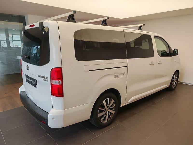 Toyota ProAce Verso Family Comfort - fotka 4 z 33