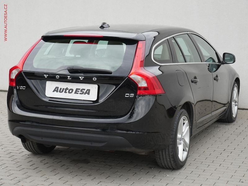 Volvo V60 (2011) 2.0D, AC, temp - fotka 4 z 16