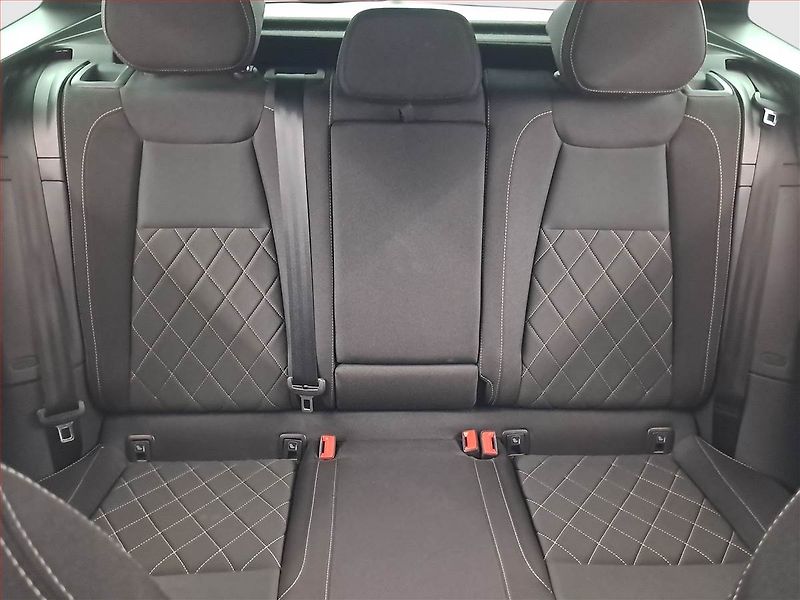 Škoda Karoq (2020) Sportline 1.5 TSI - fotka 10 z 19
