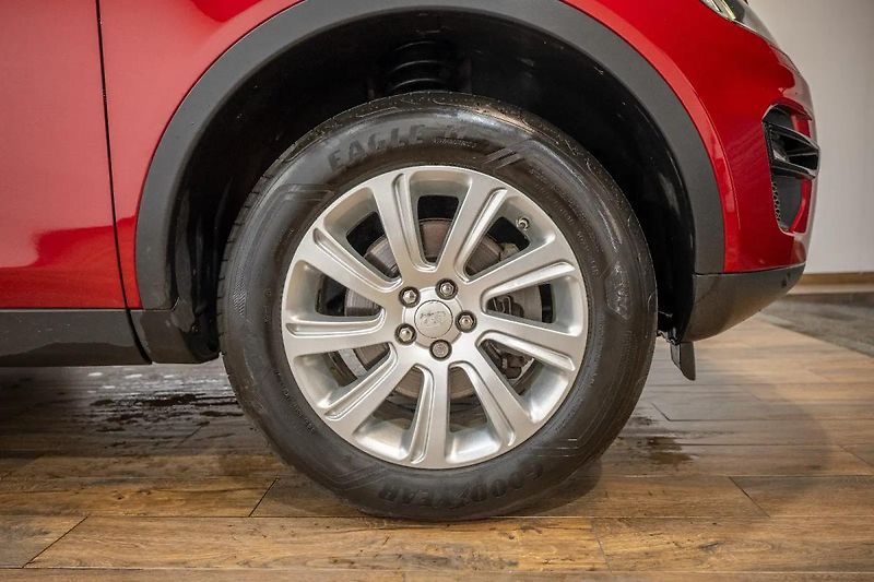 Land Rover Discovery Sport Sport HSE 2.0 132 kW - fotka 40 z 40