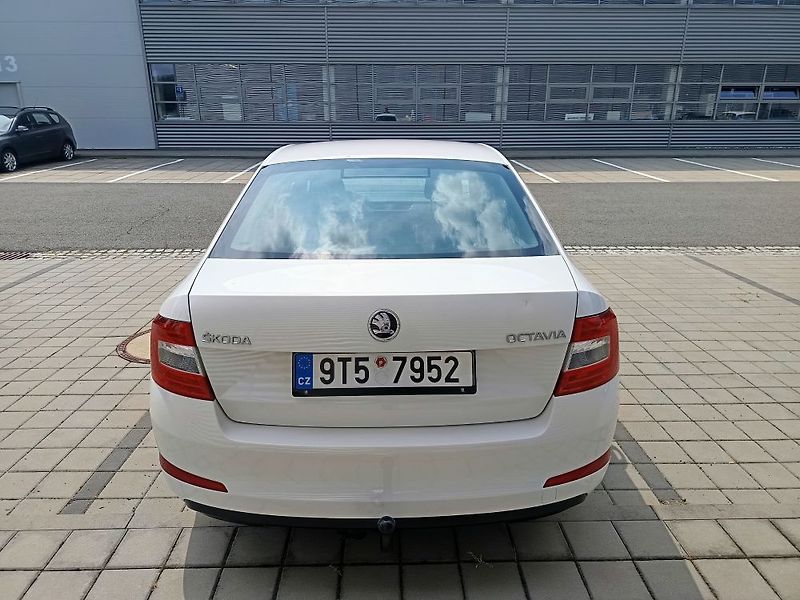 Škoda Octavia (2014) - fotka 5 z 55