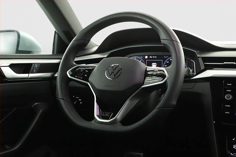 Volkswagen Arteon (2021) R-line 2.0 TDI - fotka 15 z 17