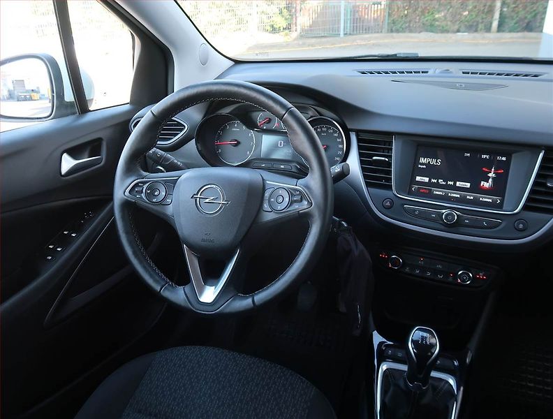 Opel Crossland X (2021) Enjoy 1.2, ČR,1.maj - fotka 7 z 19