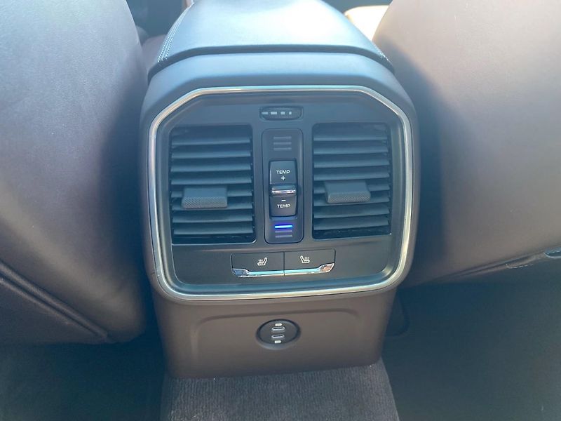 Porsche Macan 2.9 Turbo 360 NezT Chrono Vent - fotka 15 z 15