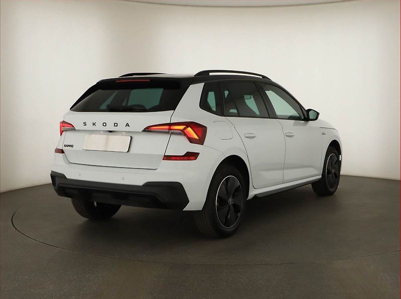 Škoda Kamiq (2025) 1.0 TSI, MONTE CARLO, KEYLESS - fotka 5 z 15