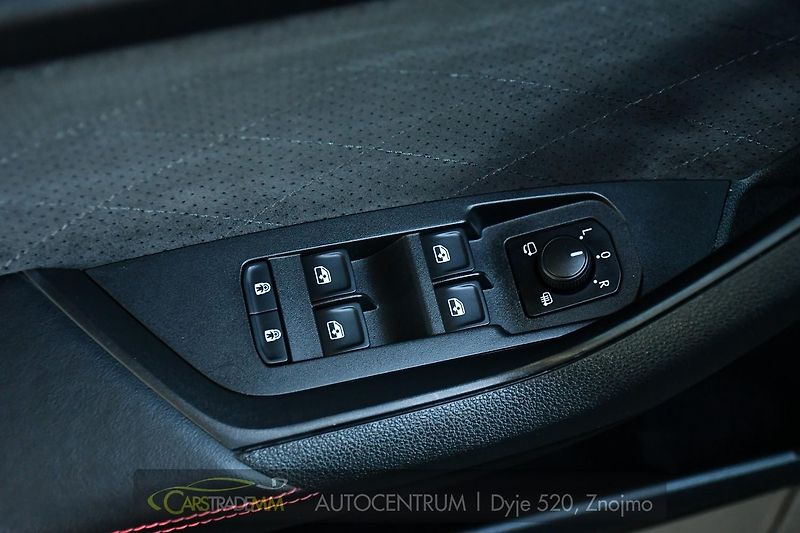 Škoda Kodiaq RS 2,0TDi VIRTUAL PANOR 2xALU  - fotka 26 z 56