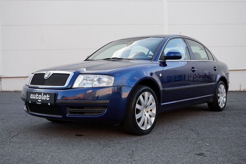 Škoda Superb 1.9 TDi COMFORT - fotka 6 z 31