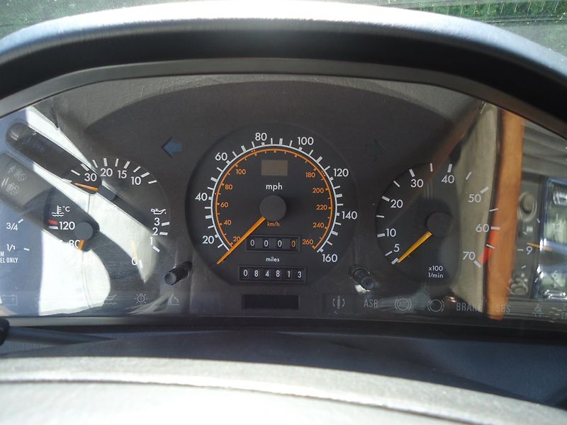 Mercedes-Benz SL (1993) 600 - fotka 34 z 40