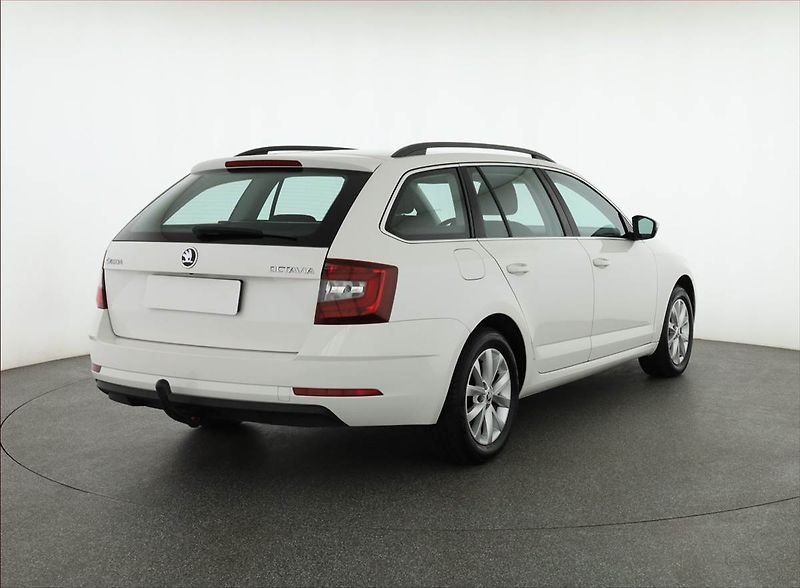 Škoda Octavia (2018) Style 1.6 TDI, Tempomat - fotka 5 z 20