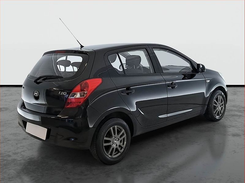 Hyundai i20 (2012) 1.2 - fotka 5 z 14