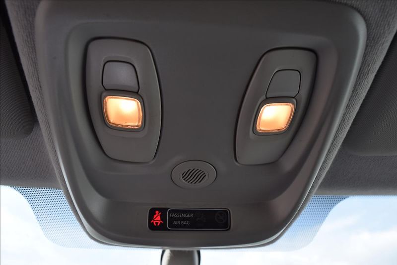 Renault Clio 1,2 i 54KW KLIMA ALU - fotka 46 z 47