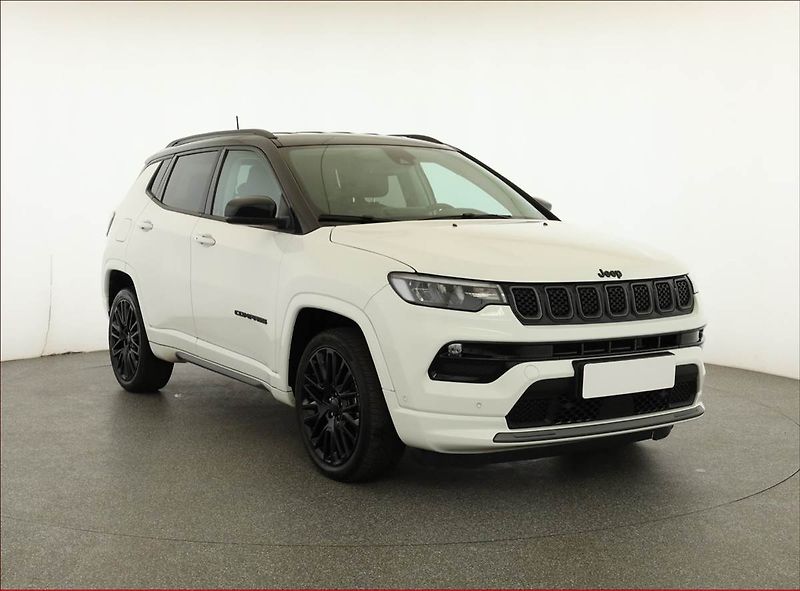 Jeep Compass (2023) 1.5 Turbo e-Hybrid - fotka 1 z 20