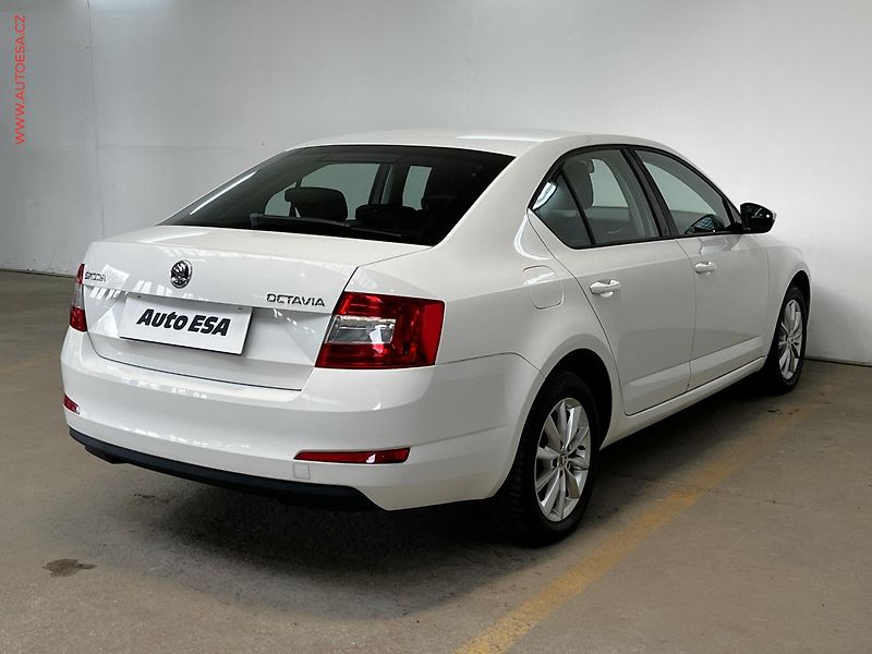 Škoda Octavia (2015) 1.6 TDI, ČR, servis.kniha, AC - fotka 4 z 13