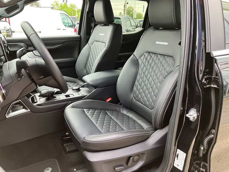 Ford Ranger (2026) Platinum, Dvojkabina, 3.0 EcoB - fotka 22 z 37