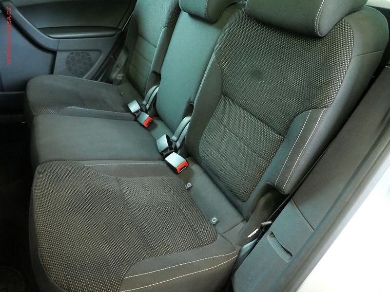 Škoda Yeti (2014) 2.0TDI, ČR, Xenon, AC - fotka 10 z 24