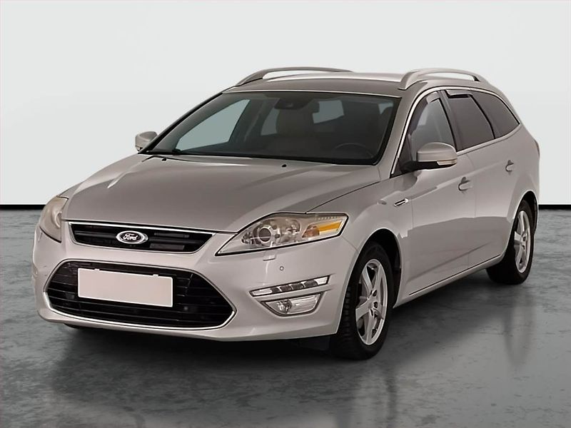 Ford Mondeo (2011) Titanium 2.0 TDCi, Xenony - fotka 2 z 21