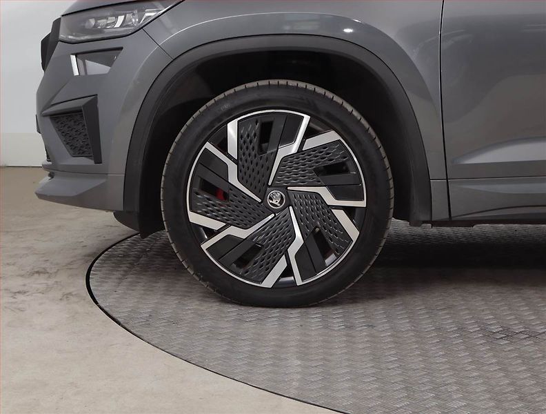 Škoda Kodiaq (2022) RS 2.0 TSI - fotka 15 z 26