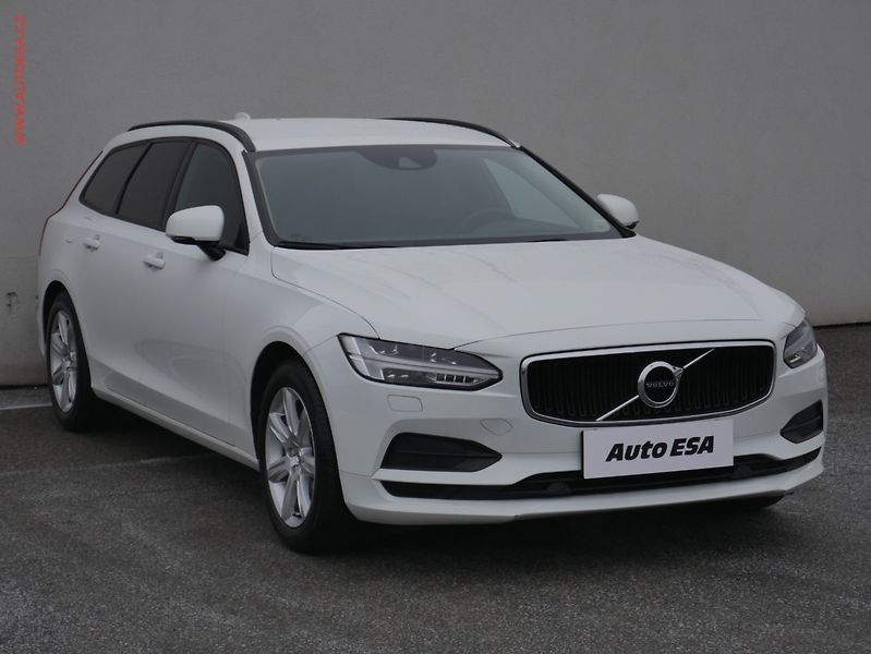 Volvo V90 (2018) 2.0D, LED, TZ, park.asist - fotografie inzerátu