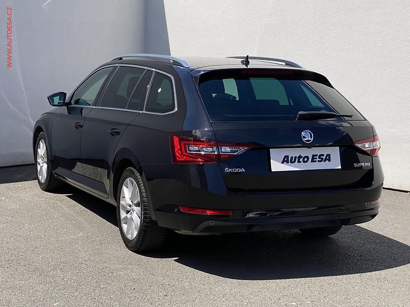 Škoda Superb (2019) 1.5 TSi, Style, bixen, navi - fotka 6 z 19