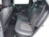 Hyundai ix35 (2012) 2.0 CRDi, ČR, AC, TZ, park - náhled 10