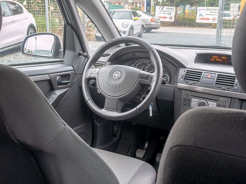 Opel Meriva (2009) 1.6i 16V 77KW – 5/2028 - fotka 12 z 37