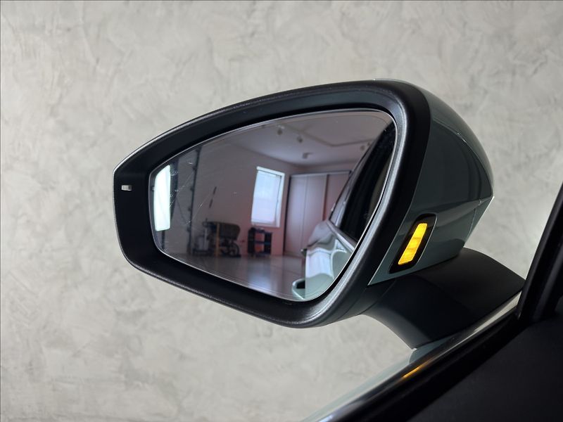 Škoda Enyaq 80 LED Matrix Assist Tepelko - fotka 28 z 48