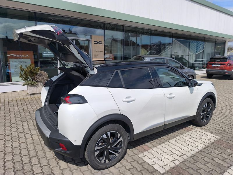 Peugeot 2008 2020 GT Line 1.2 PT 96kW  - fotka 30 z 34
