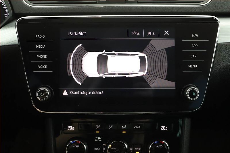 Škoda Superb (2020) Style 2.0 TDI, Automat, Navi - fotka 15 z 20