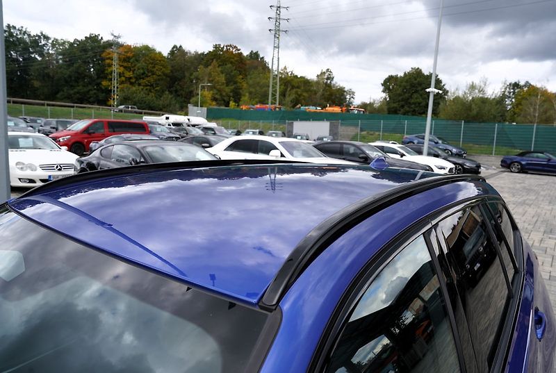 BMW Řada 3 320d xDrive Mpaket/Lasery/kůže - fotka 17 z 49