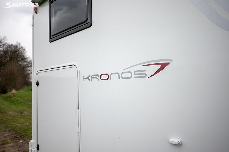 Roller Team Kronos 284 TL - první majitel - fotka 23 z 23