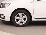 Dacia Logan (2019) 1.0 SCe, Navi, Tempomat - náhled 14
