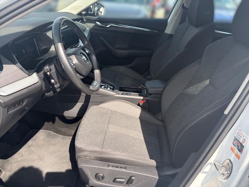 Škoda Octavia (2022) STYLE 1.5e-TEC 110kW DSG CZ - fotka 7 z 11