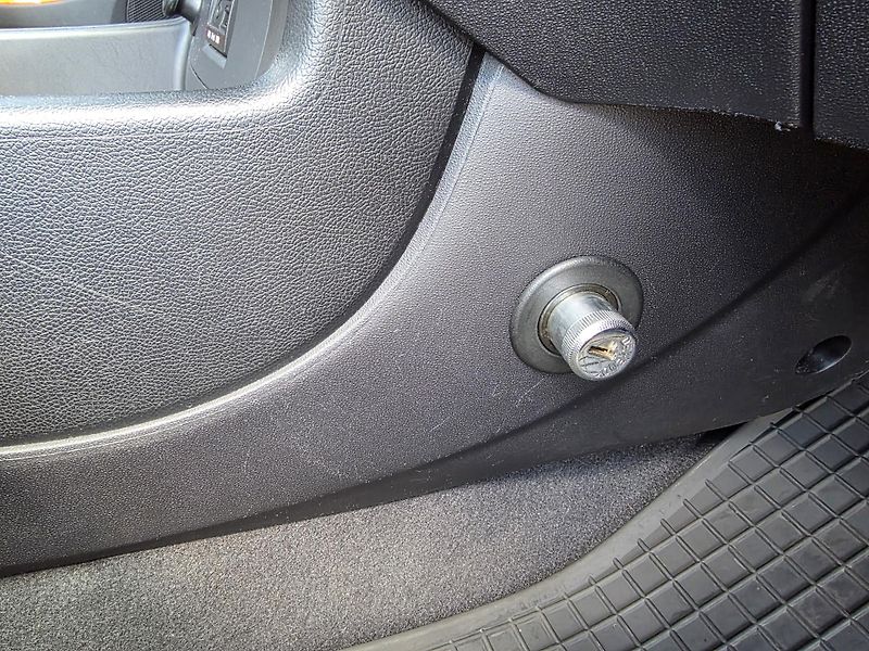Hyundai i20 (2011) 1.2i 57kW P.SENZORY ČR NOVÉ - fotka 15 z 17