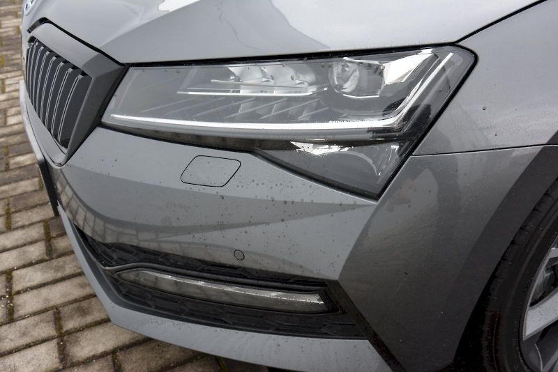 Škoda Superb (2024) Combi SportLine 2,0 TDI 147 kW - fotka 10 z 25