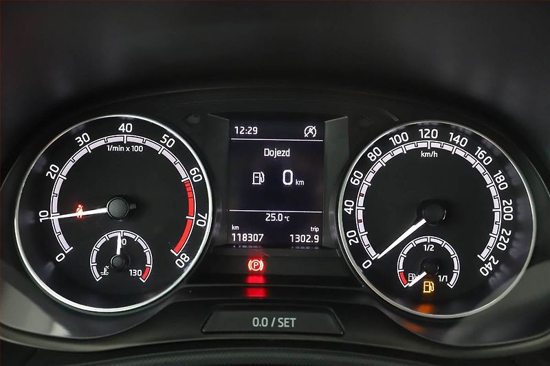 Škoda Fabia (2021) Ambition 1.0 TSI, Serv.kniha - fotka 8 z 14