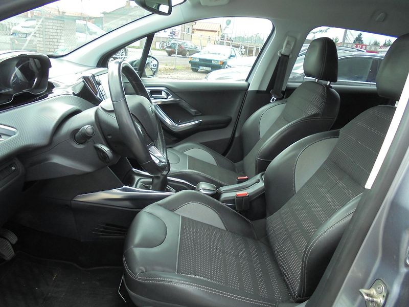 Peugeot 2008 (2014) 1.6 HDI- NAVI- DIGI A/C- KŮŽE - fotka 10 z 11