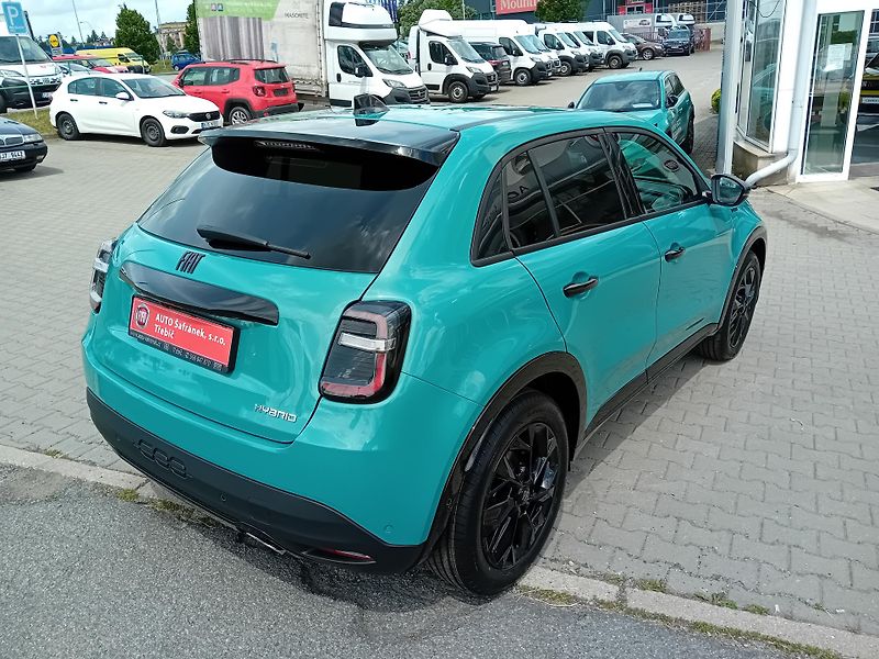 Fiat 600 (2026) 1,2T HYBRID 145k SPORT /IHNED/ - fotka 5 z 20
