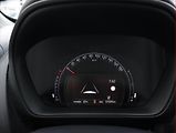 Toyota Aygo (2023) Executive 1.0, Automat - náhled 11
