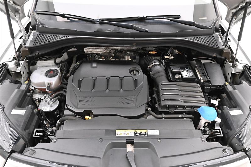 Škoda Kodiaq 2,0 TDI 147 kW DSG 4x4 TAŽNÉ Z - fotka 9 z 33