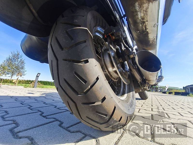 Kawasaki VN 900 Custom (2007) - fotka 10 z 11