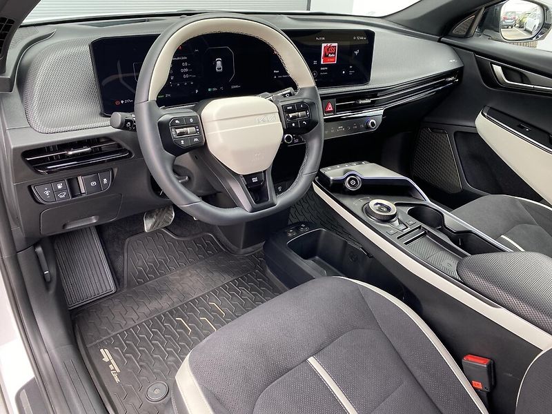 Kia EV6 239 kW / 84 kWh 4x4 GT-Line - fotka 7 z 30