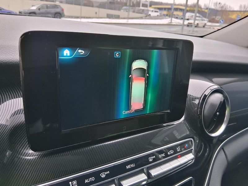 Mercedes-Benz Třídy V 250D 4MATIC XL 140 kW - fotka 23 z 31