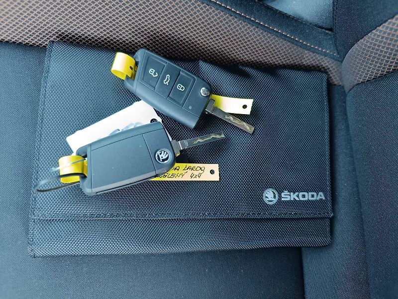 Škoda Karoq Scout, 1.5/110kW, 80000KM - fotka 32 z 32