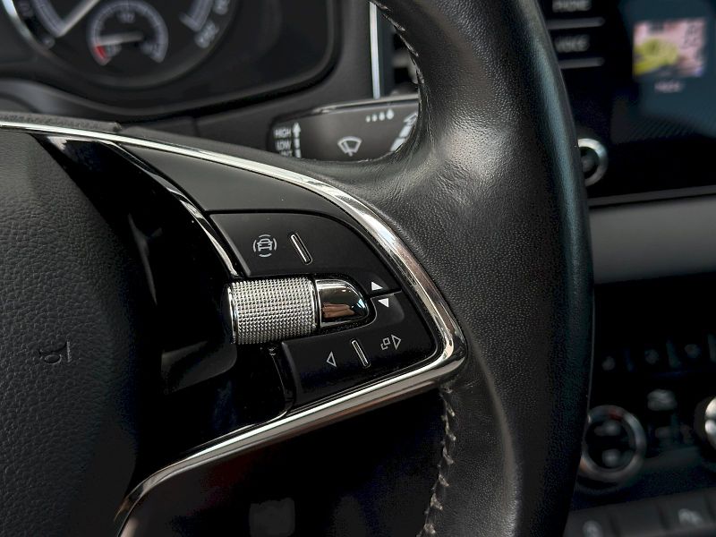 Škoda Karoq (2021) 1.5 TSI 110 kW DSG - fotka 14 z 24