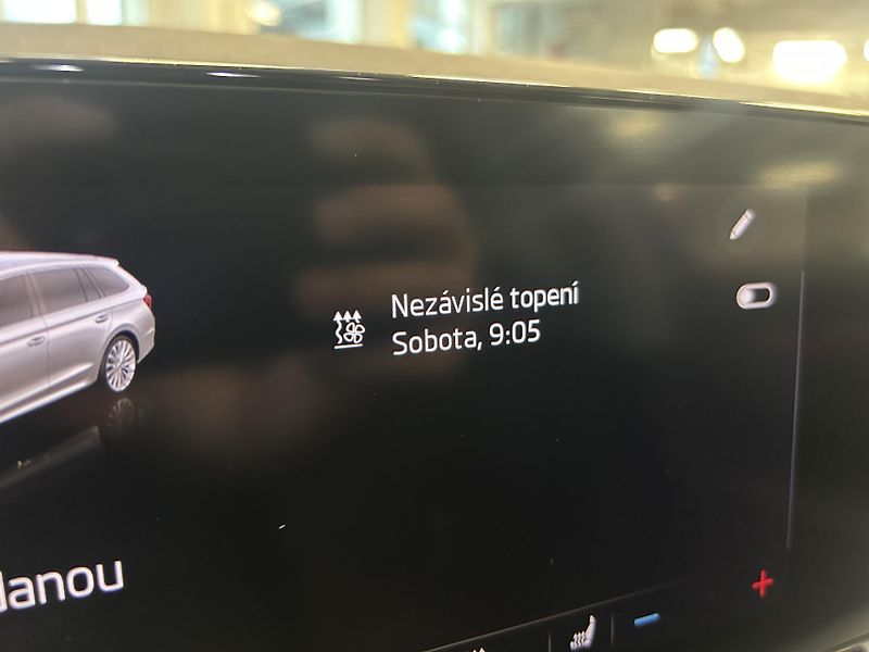Škoda Octavia (2022) 2.0TDi Style Matrix LED NezávT - fotka 20 z 30