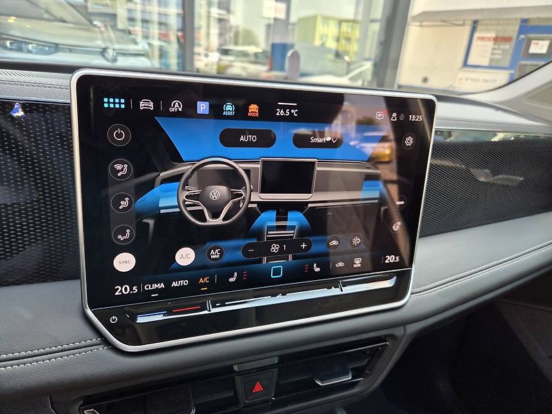 Volkswagen Tiguan (2024) 1.5 eTSI DSG 110kW - fotka 26 z 40