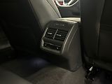 Volkswagen Passat (2025) R-Line Black 142kW DSG 4WD | Z - náhled 32