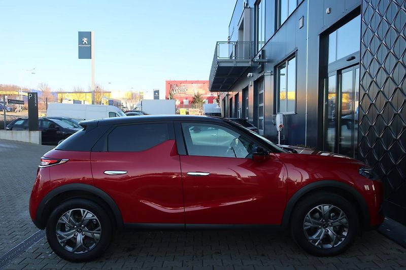 DS Automobiles DS3 (2023) RIVOLI 1.2 PureTech - fotka 3 z 12