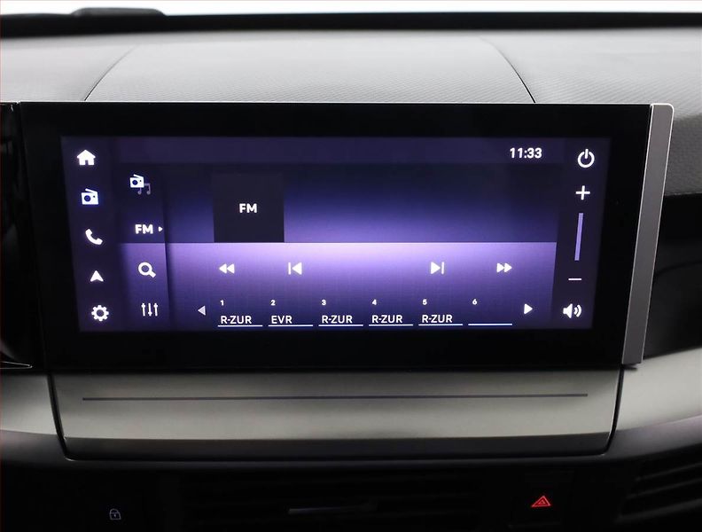 Opel Frontera (2025) 1.2 hybrid - fotka 17 z 20